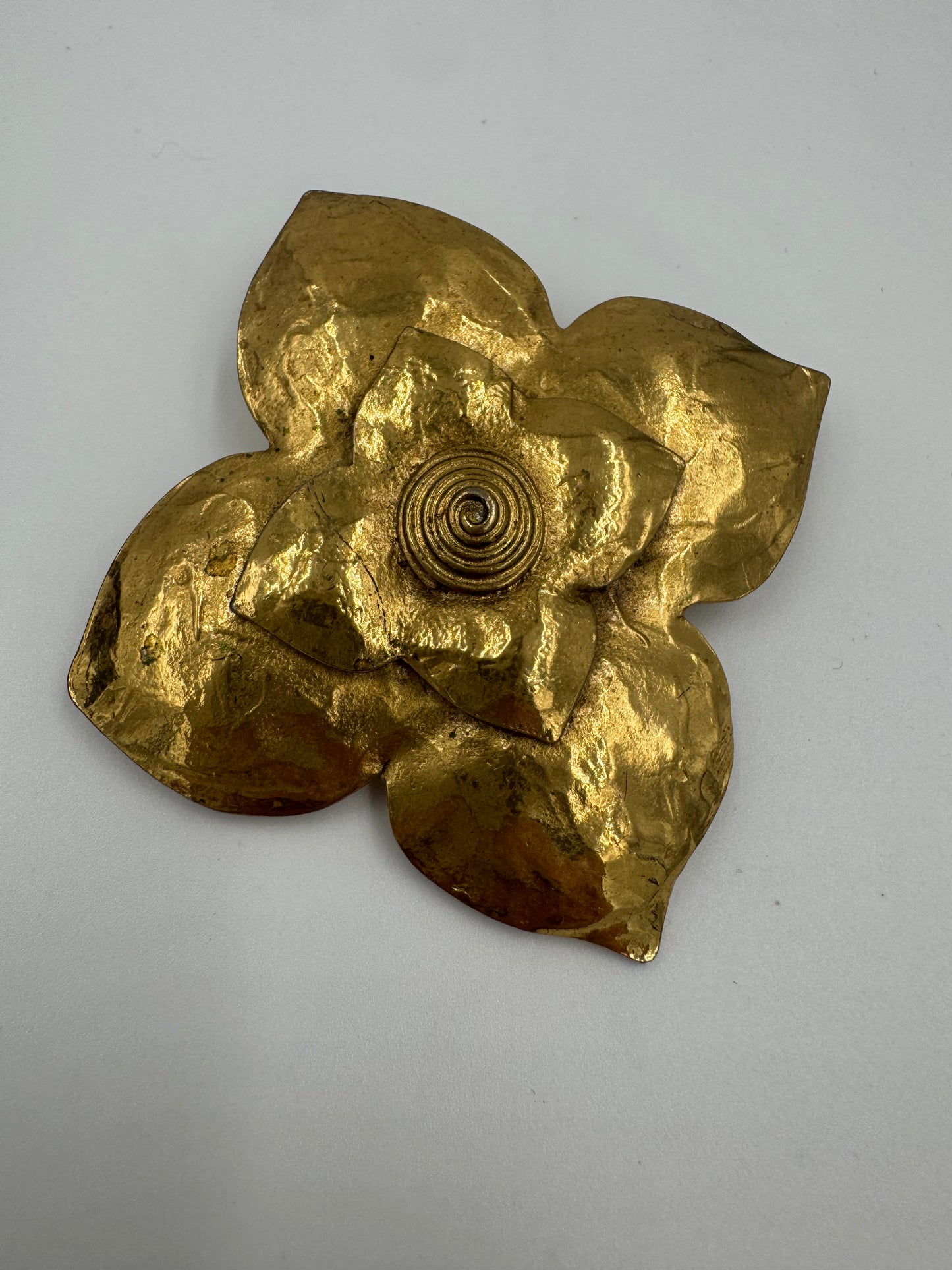 Yves Saint Laurent Vintage Brosche